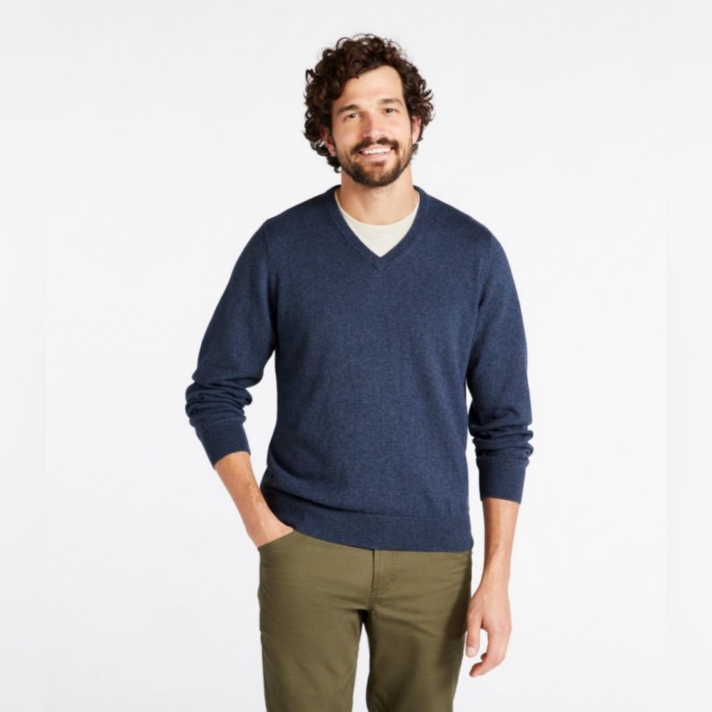 L.L. Bean Men's Deep Blue V-Neck Sweater